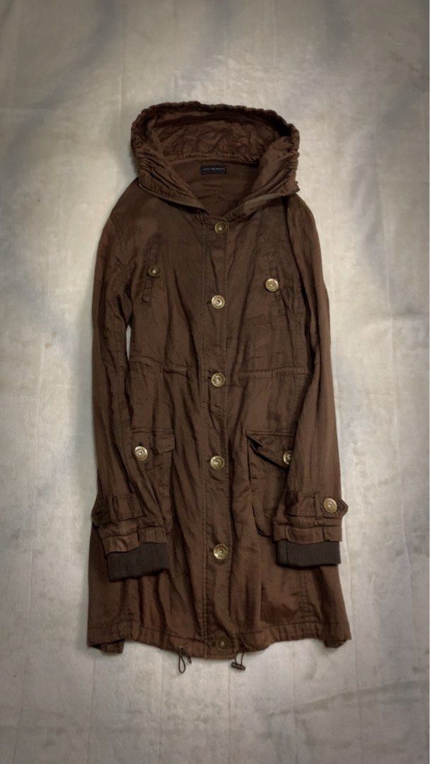 Mossimo sports (Category: Coats, Jackets and Outerwear) located in Aloran. Submitted by cowskin_927 (Listing ID 1464572793, Image 1). Description: Mossimo sports Size medium 20 x 32 Flaws last pic.