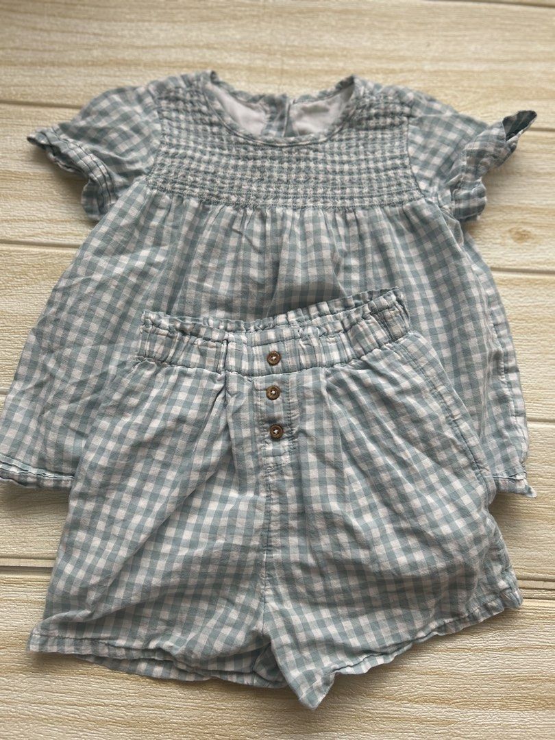 M&S (Marks & Spencer) two-piece coordinates set (Category: Babies & Kids Fashion) located in Cebu City. Submitted by yjainani (Listing ID 1464596549, Image 1). Description: M&S (Marks & Spencer) two-piece coordinates set featuring a green-and-white sage gingham design.
