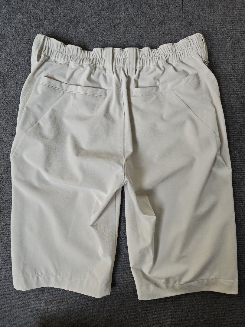 Munsing Wear Golf Short Pants - White (Category: Golf) located in Midsayap. Submitted by indigoventure (Listing ID 1464652977, Image 3). Description: Measurements: Waist line - 32 to 34 Length - 21.5 Excellent Condition no issue Care instructions Machine Wash Closure type Button Rise style Mid Rise About this item . 2023 Spring/Summer Model · MGMVJD53 · Anti-see-through,anti-fouling, heat shielding, cooling (effect), 2-way stretch, UV CUT (UPF 50