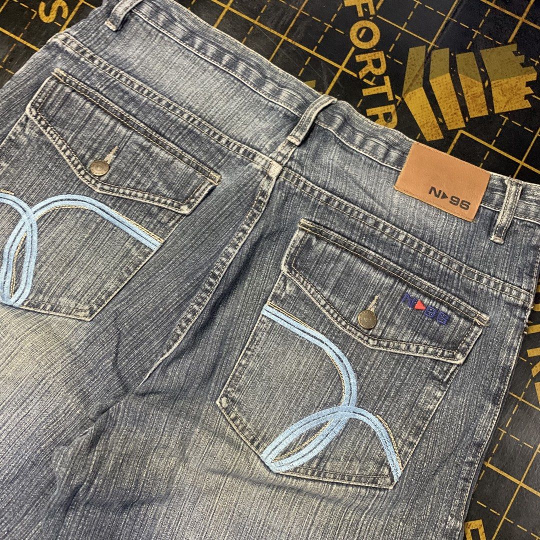 N96 Denim Jorts (Category: Shorts) located in Manila. Submitted by vanmeds (Listing ID 1464636554, Image 3). Description: Y2k Denim Jorts 36 waist 24.5 length goodcondition 📍Manila .