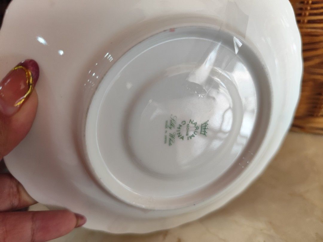 Narumi Silky White Duo (Category: Coffee & Tea Tableware) located in Dipolog. Submitted by thriftteata (Listing ID 1464571650, Image 3). Description: vgc.