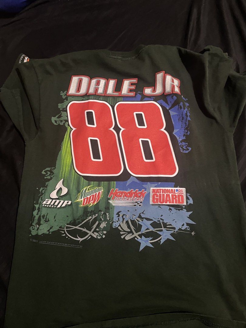 Nascar tshirt (Category: Tshirts & Polo Shirts ) located in Molave. Submitted by sixthrift (Listing ID 1464670678, Image 2). Description: Nascar dale Jr As new No issue Size medium on tag Authentic red tag anvil cut Color rate 9/10 .