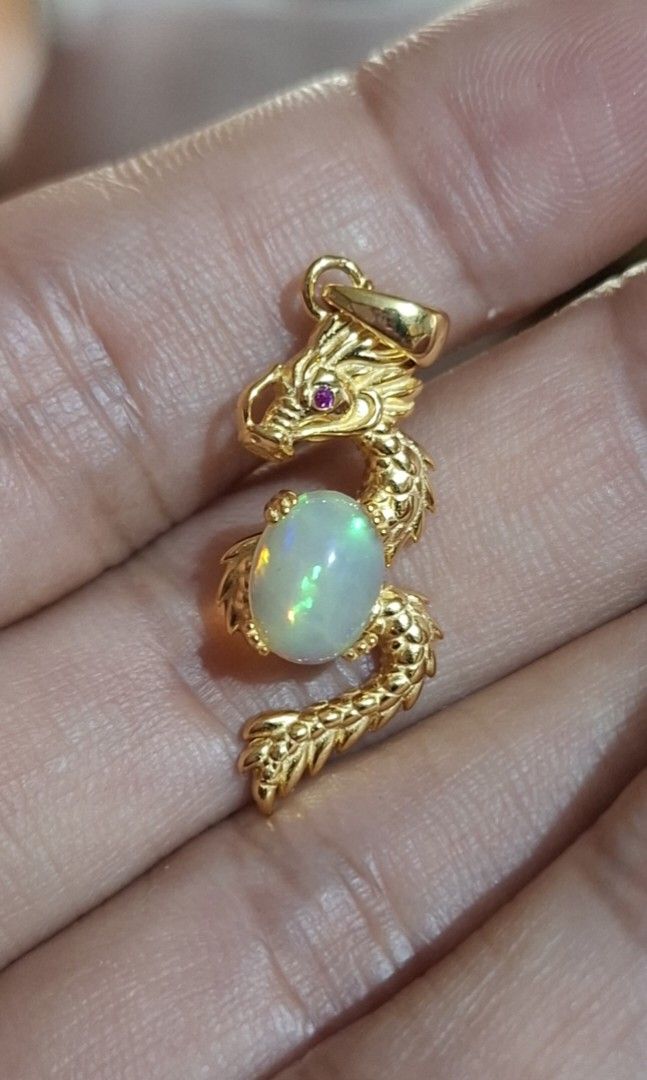 Natural Opal Dragon Pendant (Category: Necklaces) located in Baguio. Submitted by marinel.caranto (Listing ID 1464635759, Image 2). Description: 2200.00 only s925 gold plated silver natural opal beautiful play of color with cert.