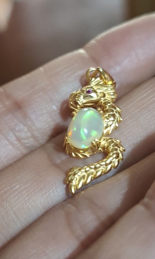 Natural Opal Dragon Pendant (Category: Necklaces) located in Baguio. Submitted by marinel.caranto (Listing ID 1464635759, Image 1). Description: 2200.00 only s925 gold plated silver natural opal beautiful play of color with cert.