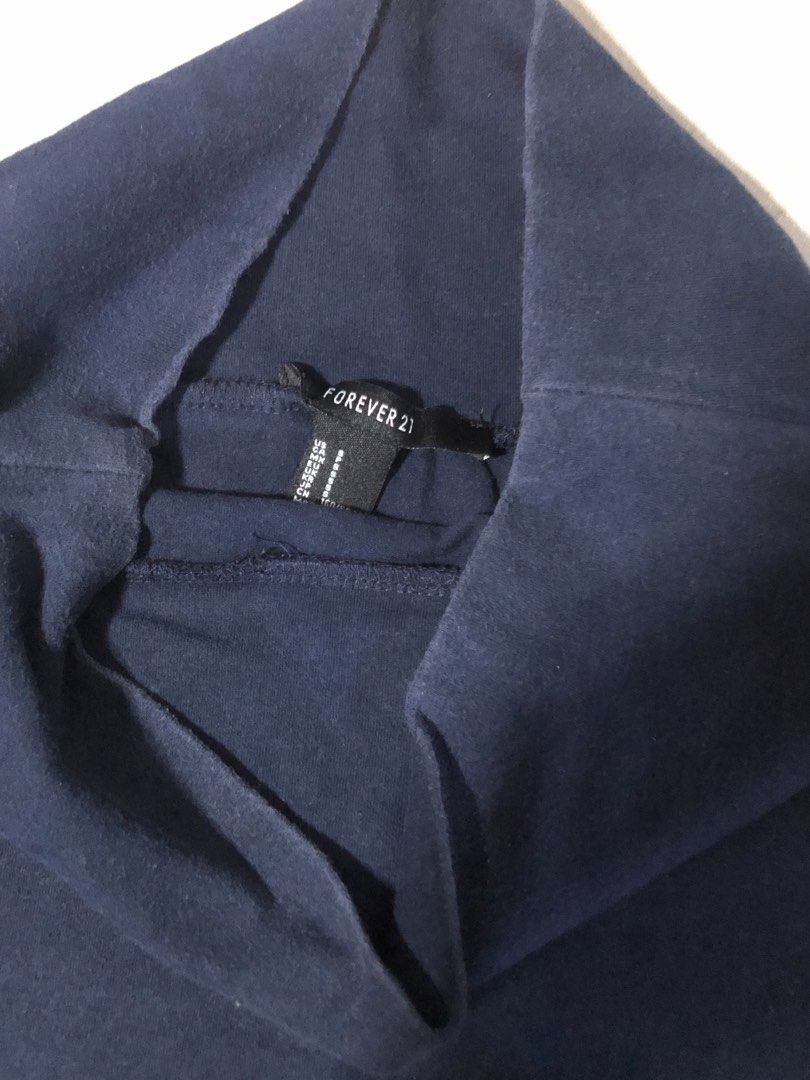 Navy Blue Skirts Forever 21 (Category: Skirts) located in Manila. Submitted by cherub._. (Listing ID 1464570269, Image 3). Description: .