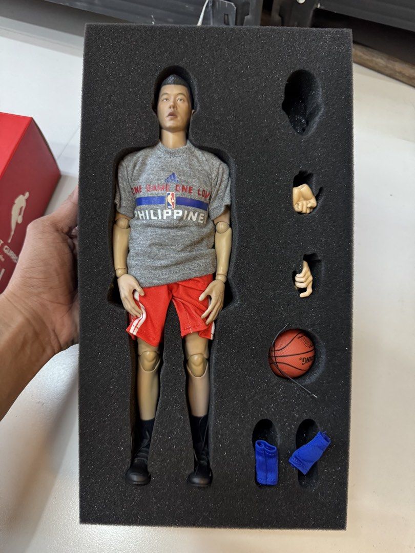 NBA Jeremy lin 1/6 scale (Category: Figurines & Statues) located in Paranaque City. Submitted by icko007 (Listing ID 1464749392, Image 3). Description: NBA Jeremy lin 1/6 scale Bib no issue (what u seen is what u get) Price 4.8k Only 🔥🔥 No Rush Shipping/ Dibs Now Pay now Location Paranaque Payment Gcash/Bpi Shipping Lalamove/Lbc Buyers Risk / Fee ‼️Seller is not responsible for: lost, stolen, or damaged packages..