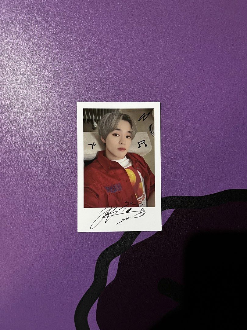 NCT DREAM Chenle polaroid photocard (Category: K-Wave Merchandise) located in Cebu City. Submitted by trstn_ (Listing ID 1464599452, Image 1). Description: - A must-have addition for any NCTzen collection. - Feel free to message me with any questions!.