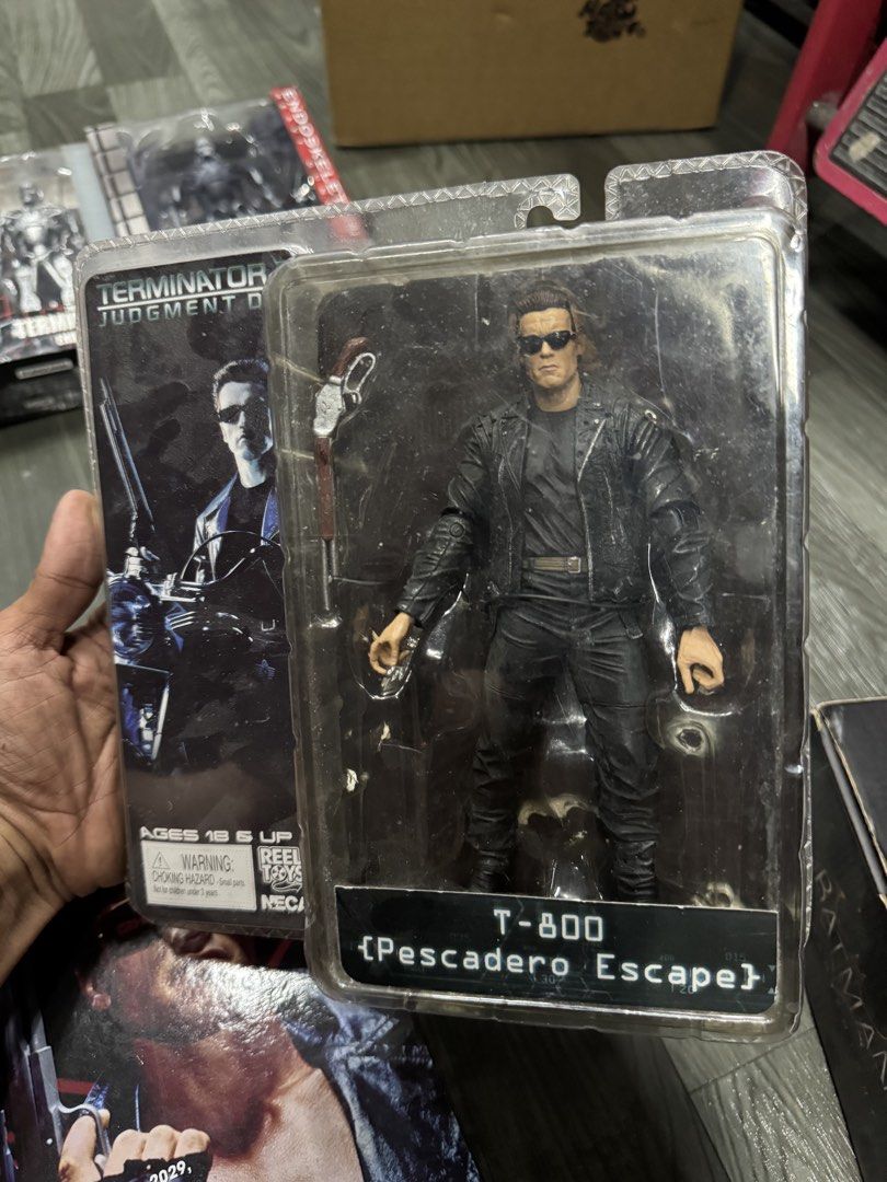 Neca Terminator T800 / Endoskeleton (Category: Figurines & Statues) located in Paranaque City. Submitted by icko007 (Listing ID 1464704092, Image 3). Description: Neca Endoskeleton Heavy gunner bib - 1.3k Only Neca Endoskeleton Terminator bib - 1.3k Only Mafex Terminator 2 Endoskeleton - SOLD Neca T800 Guardian Bib - SOLD Neca T800 Judgement day - 1.8k Only Neca Ultimate Terminator T800 tech Noir missing 1 extra Gun - 1.6k Only Dibs now pay now /