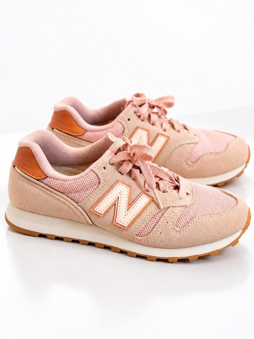 New balance 327 pink (Category: Sneakers) located in Manila. Submitted by foundbyher (Listing ID 1464740187, Image 1). Description: Slightly used but still in good condition. Well-maintained and only used a few times. No box included..