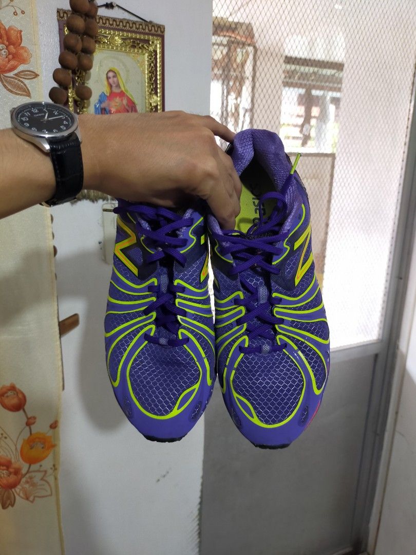 New Balance 890v3 Boston Marathon (Category: Sneakers) located in Manila. Submitted by patinacollectives2.0 (Listing ID 1464749374, Image 3). Description: New Balance 890v3 Boston Marathon Size 9US 42.5EUR (2013) Very rare and special pair Inspiration behind the new 1890 silhouette Pair is only released during the Boston Marathon Special features include glow in the dark materials (check last photo) 1300+SF Marikina location Shipping via Lalamove