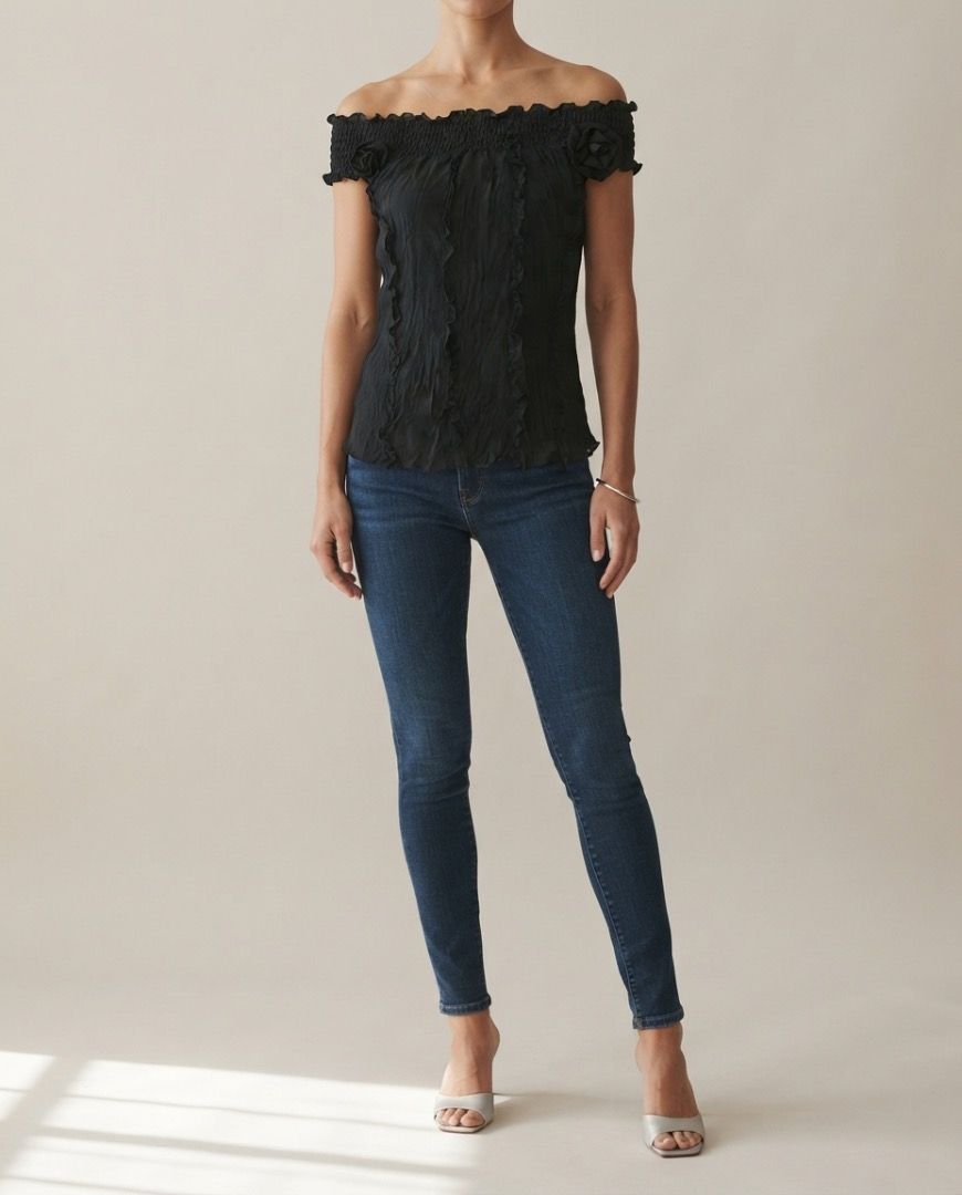 NEW COOLS CHIFFON BLOUSE (Category: Blouses) located in Marikina City. Submitted by minimalistmanila (Listing ID 1464586765, Image 1). Description: New Cools Chiffon black top blouse. With attached inner tank top. Fits S/M. Can be off shoulder. Order now! .