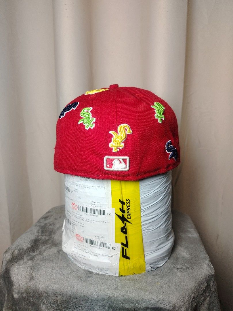 New Era 59FIFTY Chicago White Sox (Category: Caps & Hats) located in Roxas City. Submitted by hd_thriftshop (Listing ID 1464711650, Image 3). Description: New Era 59FIFTY Chicago White Sox.