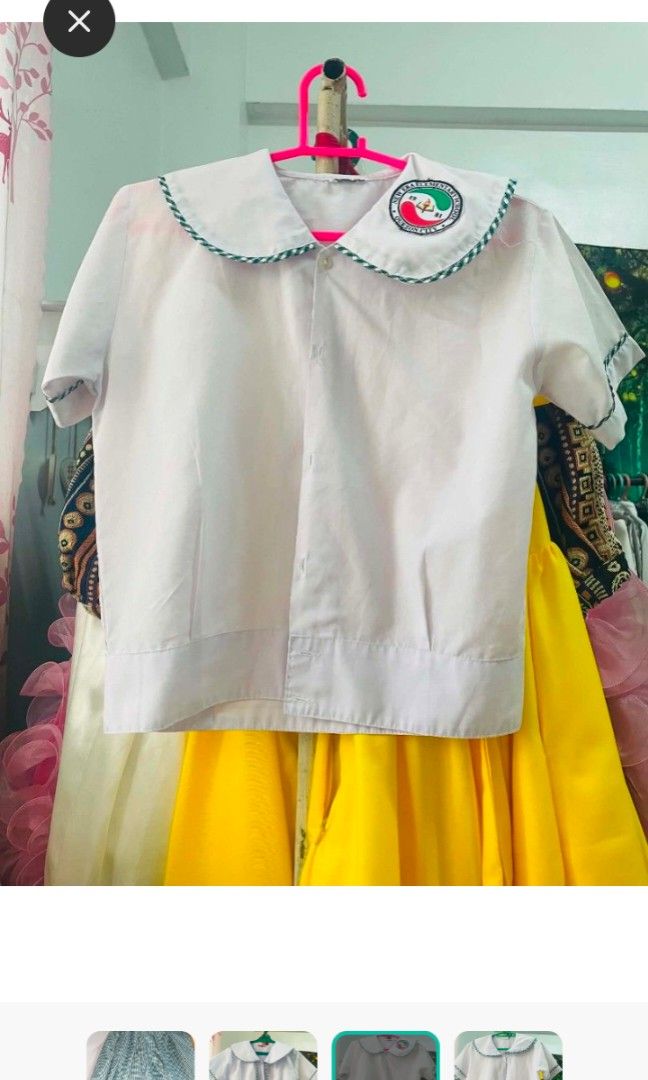 New era elem uniform (Category: Sets or Coordinates) located in Quezon City. Submitted by Mayas_Warehouse (Listing ID 1464588839, Image 2). Description: take all for 500 yung palda po at Isang blouse Jan btand new 550 po Ang bili ko medium to XL po Ang size with free p.e. uniform.