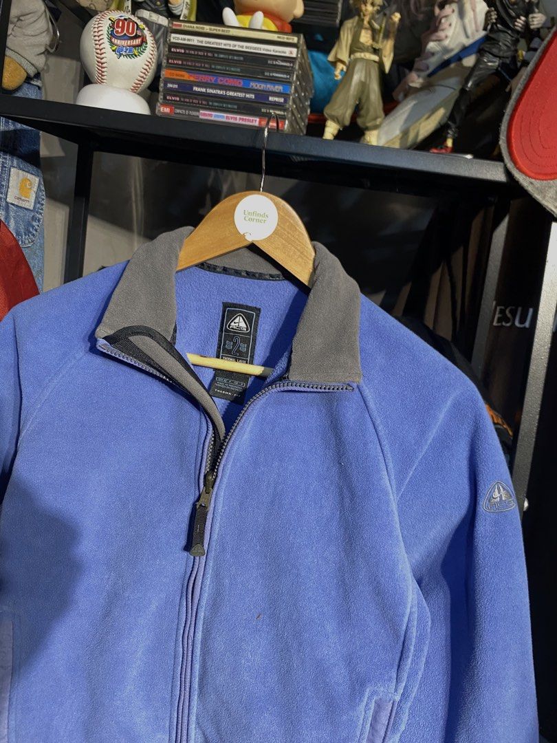 NIKE ACG THERMAL FLEECE (Category: Coats, Jackets and Outerwear) located in San Pablo. Submitted by genesisllo24149 (Listing ID 1464730908, Image 3). Description: NIKE ACG THERMAL FLEECE LENGTH -> 22 WIDTH -> 19 ISSUE -> NONE CONDITION -> EXCELLENT DM TO PURCHASE 📥 DISCLAIMER: - Please manage your expectations, posted items are preloved, used & thrifted -Actual color may vary due to lighting -Flaker will be posted.