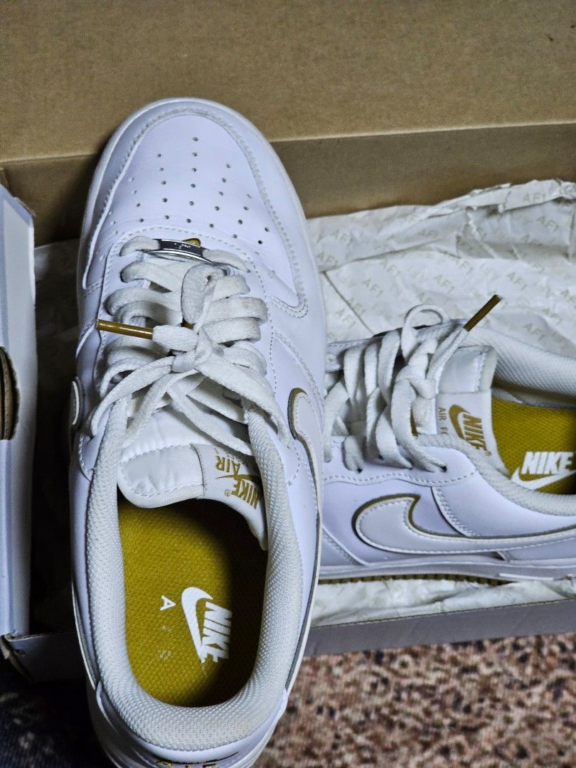 Nike Air Force 1 Low '07 (Category: Casual Shoes) located in Manila. Submitted by jannnoskiii (Listing ID 1464655667, Image 3). Description: Used for international travel lang tas di na nagamit ulit Nego pa Manila area.