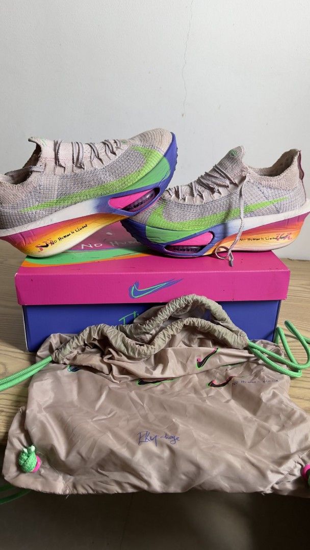 NIKE ALPHAFLY 3 ELIUD KIPCHOGE EDITION💥 - ORIGINAL/AUTHENTIC 🙌 (Category: Sneakers) located in Davao. Submitted by airdrop28 (Listing ID 1464626709, Image 1). Description: NIKE ALPHAFLY 3 ELIUD KIPCHOGE EDITION | USED TWICE ONLY | ORIGINAL BOX 💰 PRICE: ₱11,000 — SLIGHTLY NEGOTIABLE Selling my Nike Alphafly 3 Eliud Kipchoge Edition. One of Nike’s top-tier carbon-plated racing shoes, featuring ZoomX foam, Air Zoom units and full-length carbon-fi