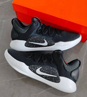 (Category: ) located in . Submitted by pickplanet_sneaker_shirt (Listing ID 1464750707, Image 1). Description: .