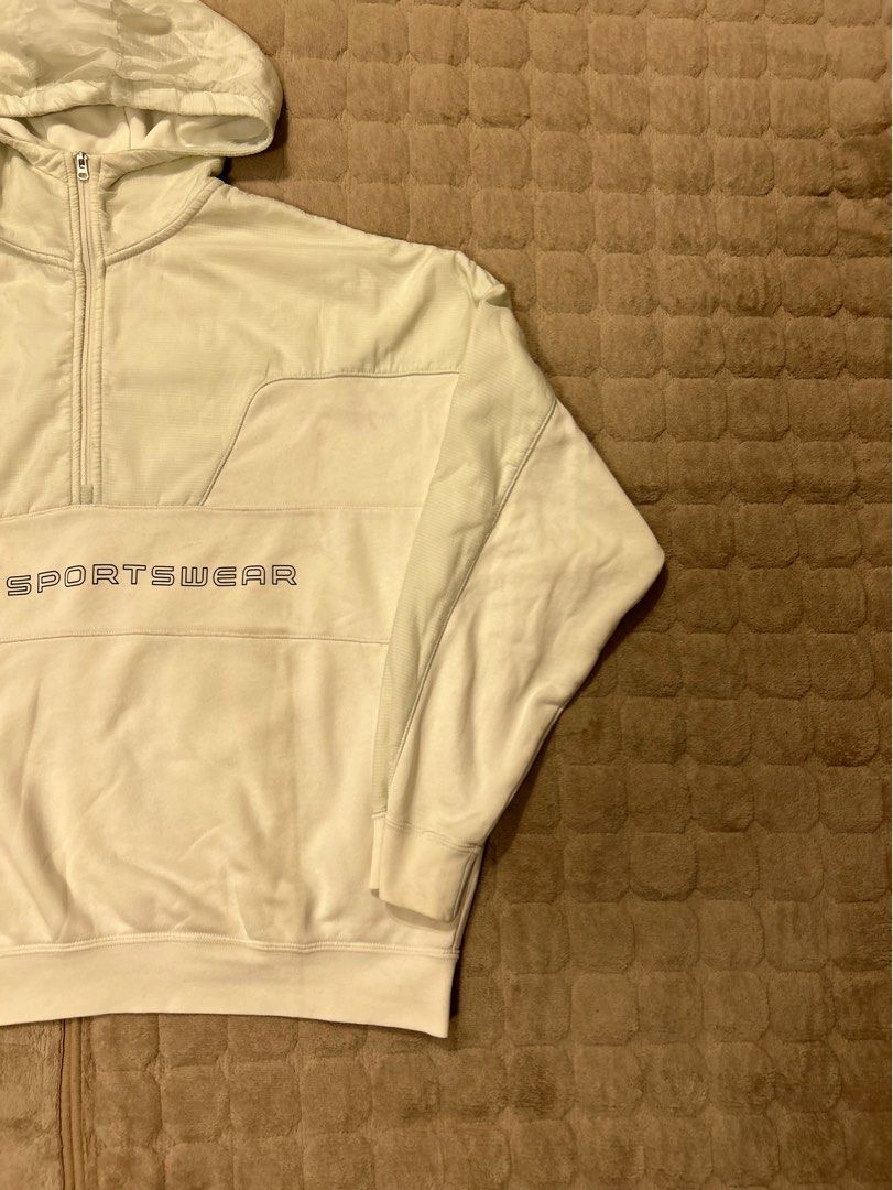 Nike Half Zip Hoodie (Category: Coats, Jackets and Outerwear) located in Cebu City. Submitted by judetalandron7 (Listing ID 1464574236, Image 2). Description: Size M-L.