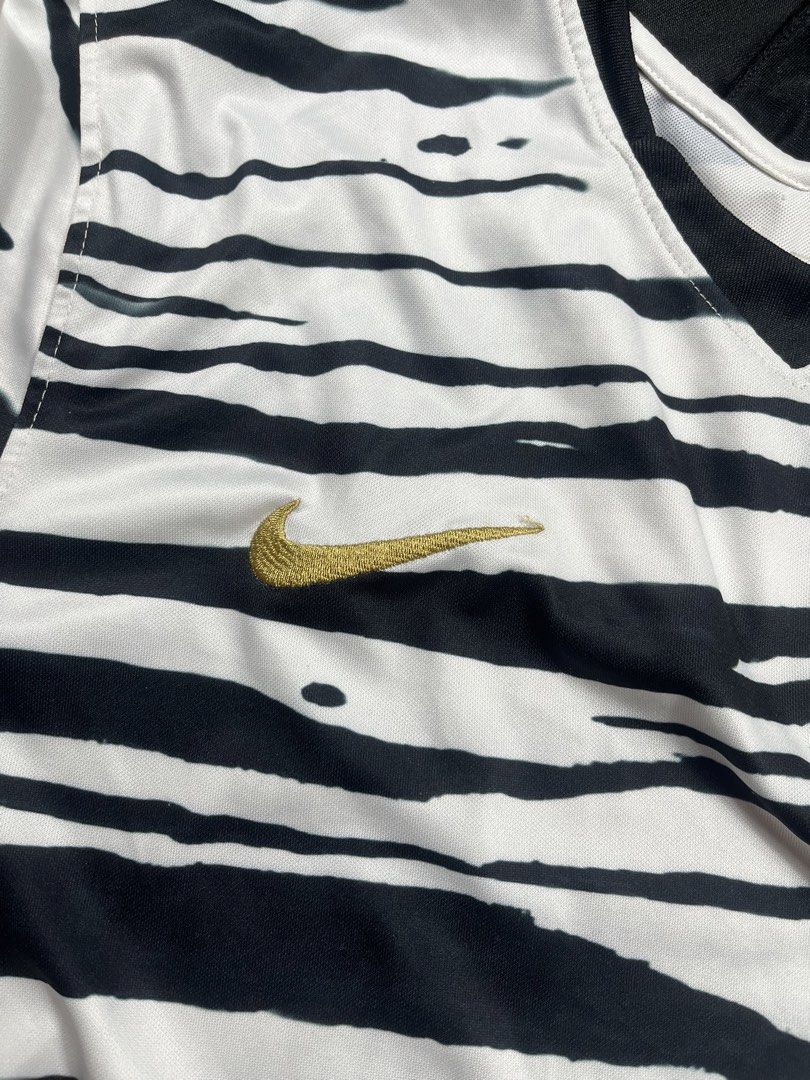 Nike Korea Jersey (Category: Tshirts & Polo Shirts ) located in Bacolod City. Submitted by gabinuks2039771 (Listing ID 1464668813, Image 3). Description: 21x28 Dm if interested .