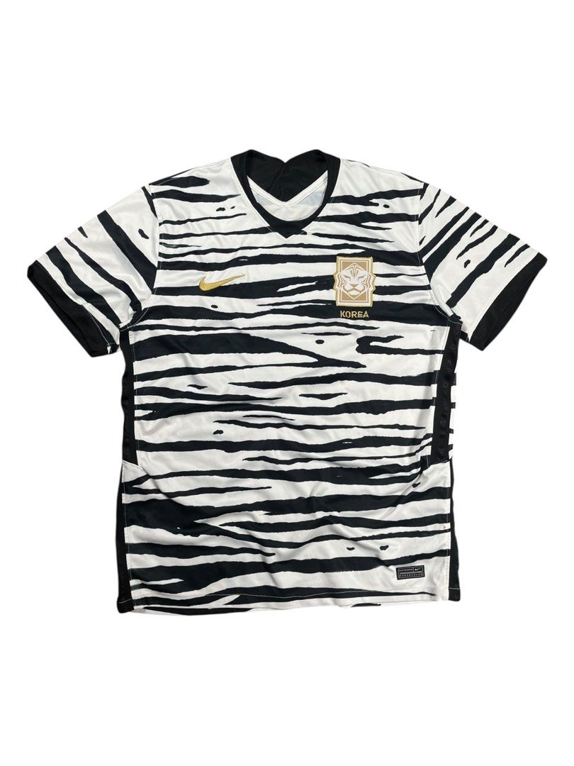 Nike Korea Jersey (Category: Tshirts & Polo Shirts ) located in Bacolod City. Submitted by gabinuks2039771 (Listing ID 1464668813, Image 1). Description: 21x28 Dm if interested .