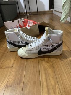 (Category: ) located in . Submitted by the_sneaker_basement (Listing ID 1464680947, Image 1). Description: .