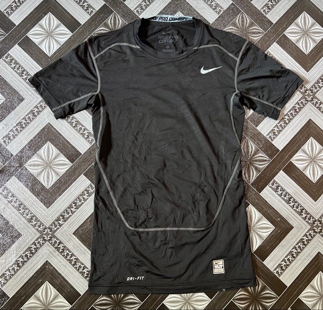 Nike pro (Category: Activewear) located in Iligan City. Submitted by diyo11 (Listing ID 1464723211, Image 1). Description: .