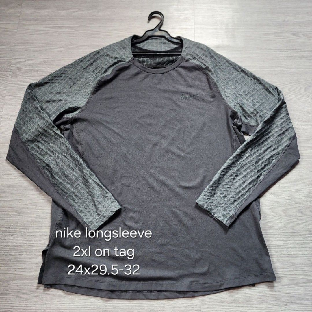 nike pro compression shirt longsleeves (Category: Activewear) located in Amadeo. Submitted by josephotep (Listing ID 1464665426, Image 2). Description: nike pro utility therma compression longsleeves 2XL on tag 24x29.5-32 also fit to xl as new no issue 650 plus sf. loc cavite pm📥.
