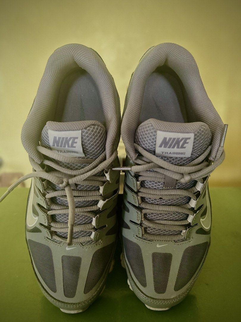 Nike REAX 8 TR Mesh (Category: Casual Shoes) located in Valenzuela. Submitted by t2don42 (Listing ID 1464622711, Image 2). Description: Original Size: 8.5 US NO BOX (left it in Vietnam) Obvious signs of usage No other issues The Nike Reax 8 TR combines lightweight containment with responsive cushioning for premium performance while training. Benefits: Nike Reax cushioning in the heel gives you a responsive ride. Dynamic lacing system provides a s