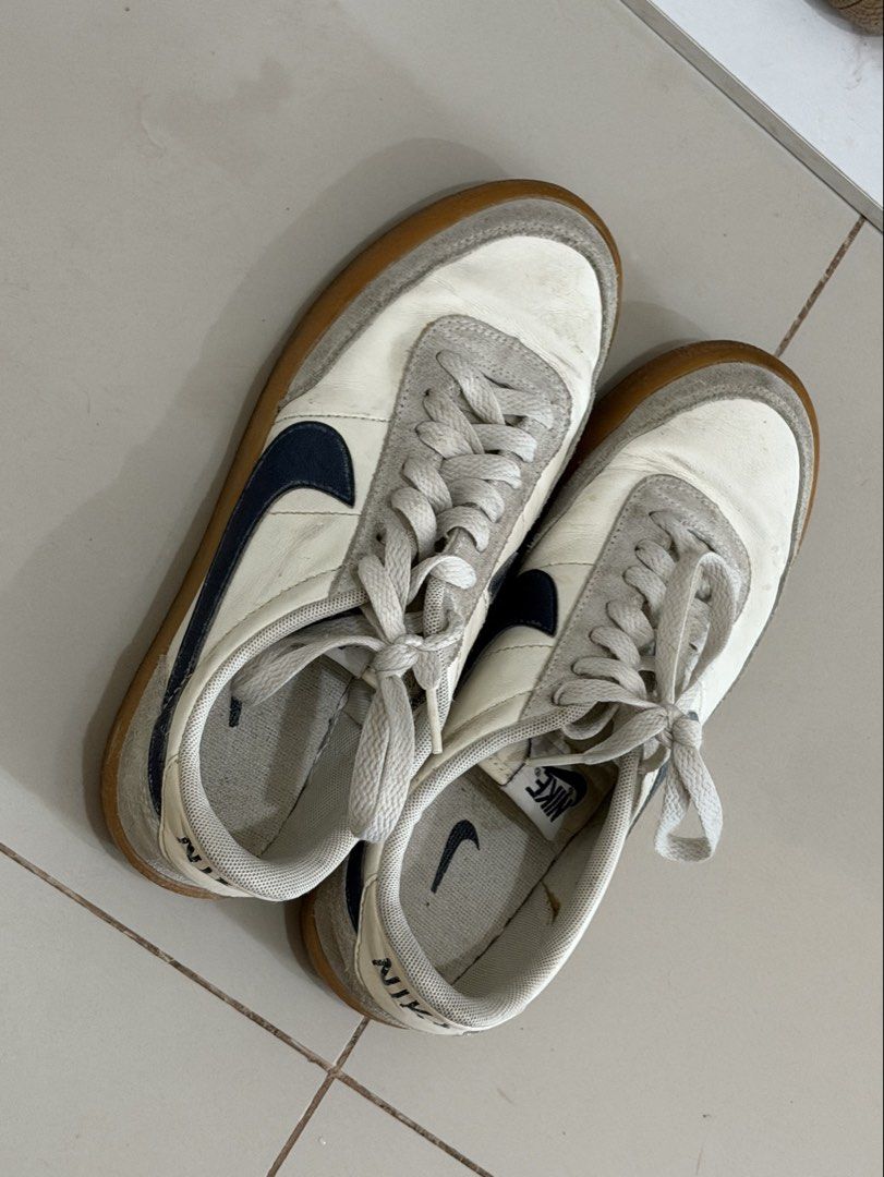 Nike shoes (Category: Casual Shoes) located in Manila. Submitted by regaliarack (Listing ID 1464587294, Image 3). Description: Used this for a short time only. Still in good condition. Decluttering na po talaga so halos pamigay na :) Size 7-8.