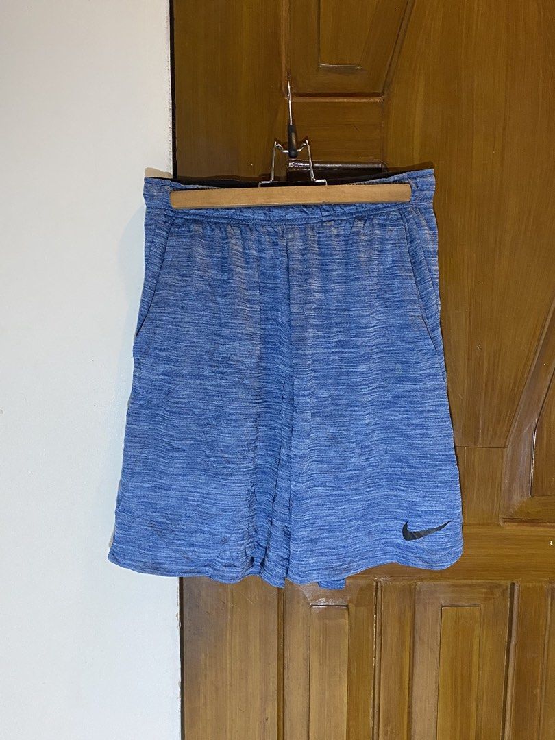 Nike short dri-fit (Category: Shorts) located in Davao. Submitted by sellsell2002 (Listing ID 1464710465, Image 2). Description: Excellent condition Size 30-34 Need wash ₱380.