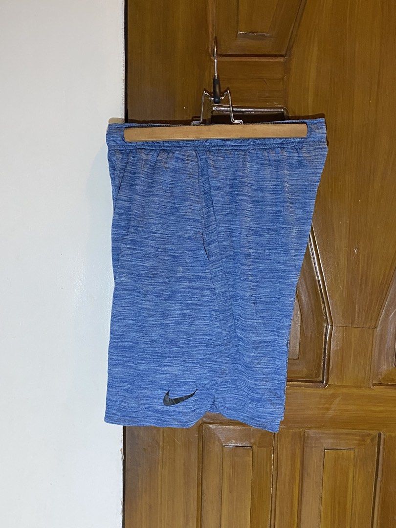 Nike short dri-fit (Category: Shorts) located in Davao. Submitted by sellsell2002 (Listing ID 1464710465, Image 1). Description: Excellent condition Size 30-34 Need wash ₱380.