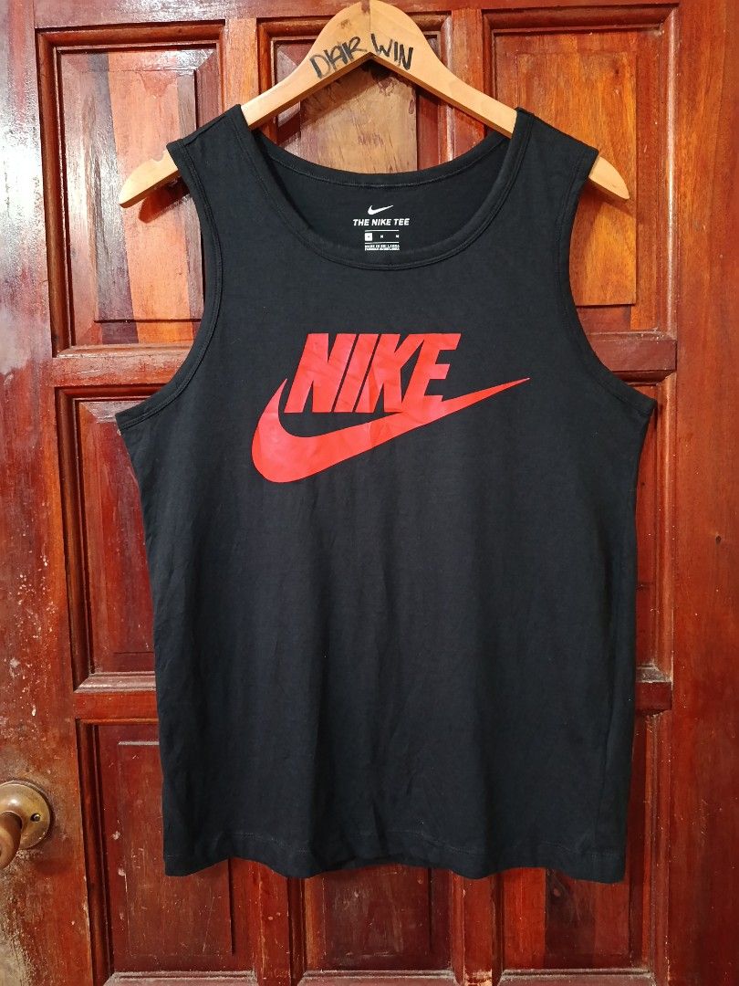 Nike Standard Fit Training Men's Tank Top (Category: Activewear) located in Cebu City. Submitted by keenstone_24df15 (Listing ID 1464604273, Image 1). Description: 💯 Authentic 🏷️Nike Standard Fit Training Men's Tank Top Size: Medium Width: 19 Length: 26.5 Colorate & Condition: 9.7 Out Of 10 Excellent Condition No Issue 📌Mine: 550 ✈️Free Shipping 🏠Location: Cebu City 🚚Thru J&T (Door To Door).