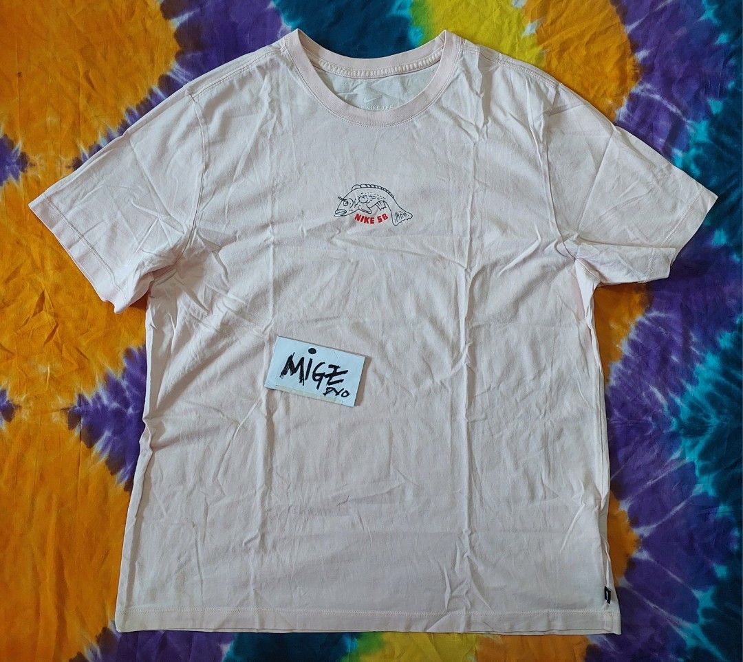 Nike Tees (Category: Tshirts & Polo Shirts ) located in Davao. Submitted by juanmigz.ph (Listing ID 1464578415, Image 3). Description: NIKE Tees (Mens) Very Good ✅️ size: XLarge "22 W x 28 L" Php 675.00 (Pack) PM for more Inquiry 😁....