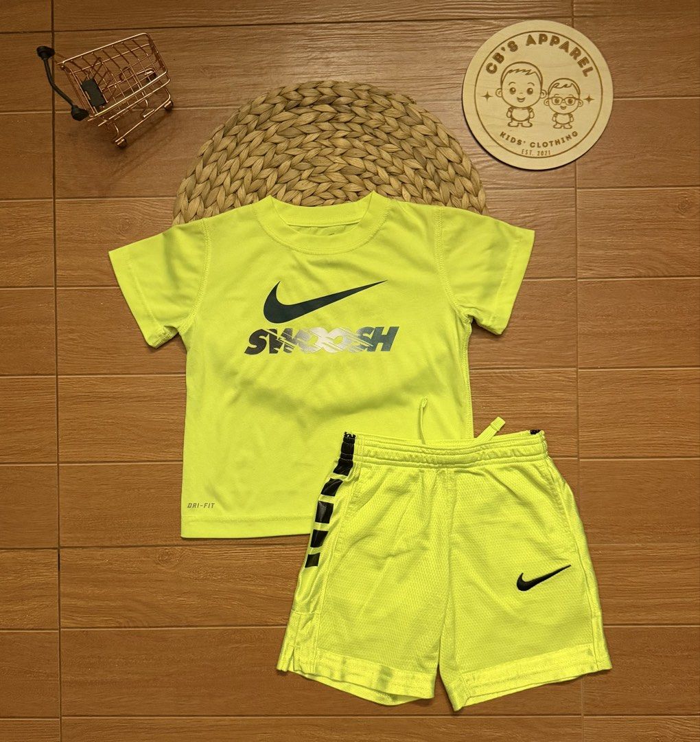 Nike Terno Neon Color for kids (Category: Babies & Kids Fashion) located in Valenzuela. Submitted by cbsapparel829 (Listing ID 1464737228, Image 1). Description: Needs wash see last pic 3-4.