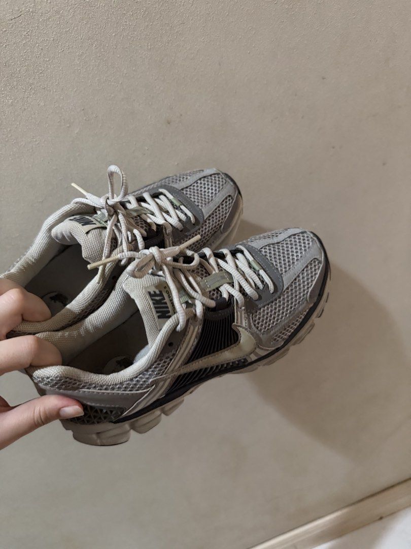 Nike Vomero (Category: Sneakers) located in Cagayan de Oro. Submitted by jammyjane (Listing ID 1464577538, Image 1). Description: - Grey and white Nike Air Zoom Pegasus running shoes - Size US 7 (UK 4.5, EUR 38) - Perfect for running or everyday wear - Soles show some wear but retain plenty of grip - Laces are intact - Ready for a new owner.