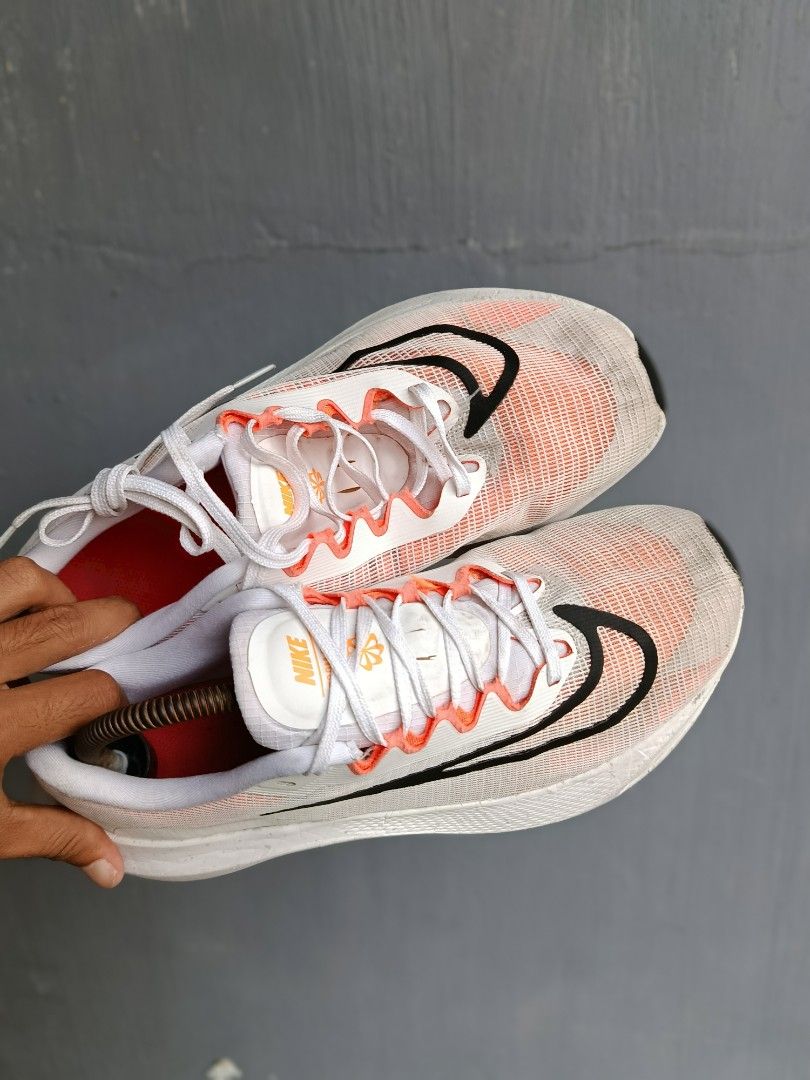 Nike zoom fly 5 (Category: Announcements) located in Dagupan City. Submitted by rodolfo_b (Listing ID 1464616710, Image 3). Description: .