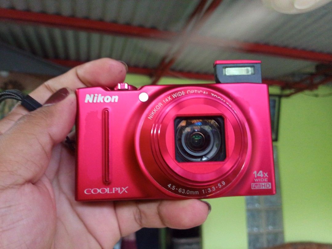 Nikon Coolpix s8200 digital camera (Category: Cameras) located in Minglanilla. Submitted by keith_digicams (Listing ID 1464651681, Image 2). Description: Nikon Coolpix S8200 issue: Vignette (doesn't affect the outputs, sa lcd lng) cebu loc, for meet ups or pwede din jnt/lbc.