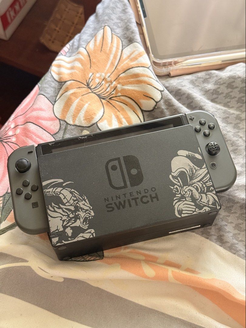 Nintendo Switch - Diablo III Eternal Collection Console Bundle (Category: Nintendo) located in Rizal. Submitted by yowfaveariesdeclutter (Listing ID 1464695452, Image 1). Description: Nintendo Switch - Diablo III Eternal Collection Console Bundle Condition: • 100% working • Scratch on screen protector only (tempered glass can be replaced) • Actual screen is intact • No drifting Inclusions: • Custom Nintendo Switch Console & Dock • Diablo III Carr