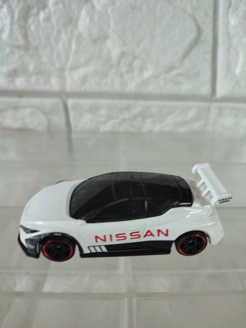 Nissan leaf nismo rc_02 (Category: Vehicle & Diecast Models) located in Narvacan. Submitted by jigger85 (Listing ID 1464589449, Image 1). Description: mint condition loc. ilocos sur can ship thru JNT or LBC.