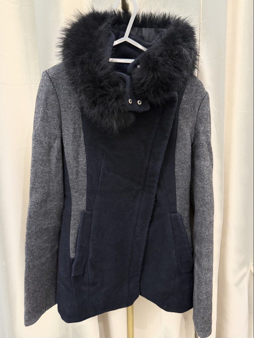 NO BRAND Navy Blue and Grey wool-blend Jacket (Category: Coats, Jackets and Outerwear) located in Manila. Submitted by twiloves0824 (Listing ID 1464631340, Image 2). Description: No brand but from Vietnam, looks good when worn, more pics to send just send me a dm.