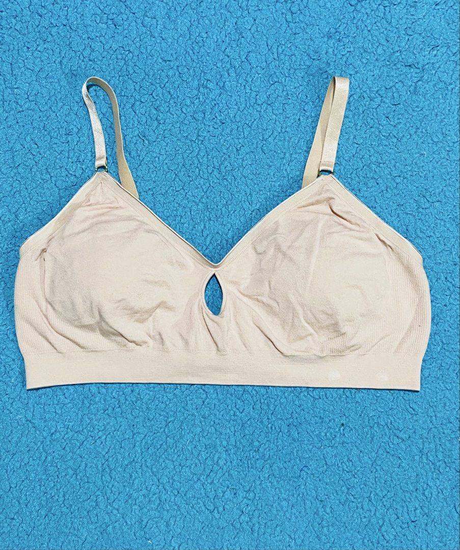 Nude Bamboo Nylon Spandex Wireless Bra with Front Keyhole (Category: Undergarments & Loungewear) located in Bacolod City. Submitted by bravefire_3fe6dd (Listing ID 1464734715, Image 1). Description: - Color: Nude - Material: Soft bamboo, nylon, and spandex blend for all-day comfort - Support: Wireless design with back hook and eye closure - Features: Adjustable straps and a cute front keyhole cutout - Care: Tagged with complete material compositi