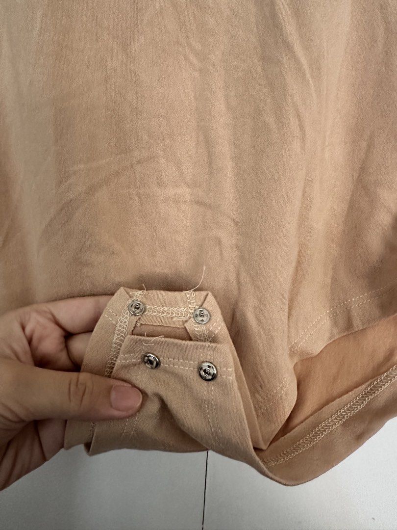 Nude Squareneck Body Suit (Category: Others Tops) located in Paranaque City. Submitted by preloveeed890 (Listing ID 1464652992, Image 2). Description: .