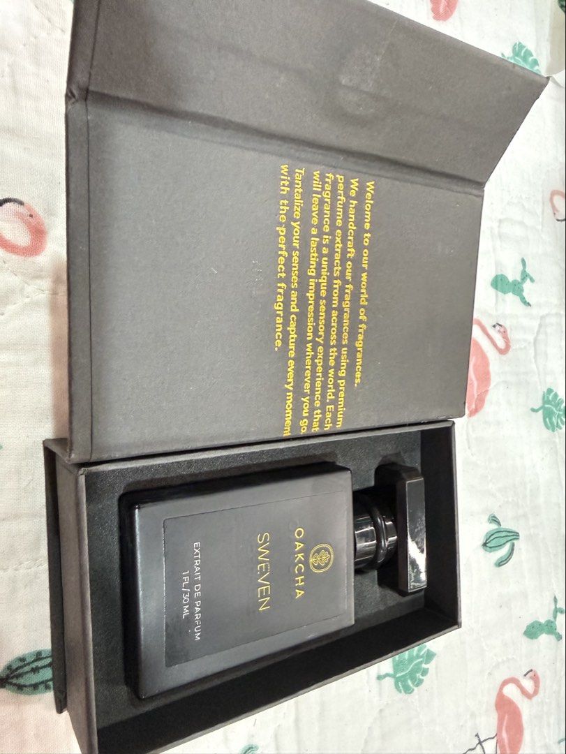 Oakcha Sweven Extrait de Parfum (Category: Fragrance & Deodorants) located in Quezon City. Submitted by beautycallph (Listing ID 1464637467, Image 2). Description: Bought from US website crafted from new york It is an Extrait perfume meaning more than oil than an EDP perfume so it stays long. It may be strong at first but it lasts when it settles. Sprayed like 10x im a perfume collector but I am moving house so I need extra funds .