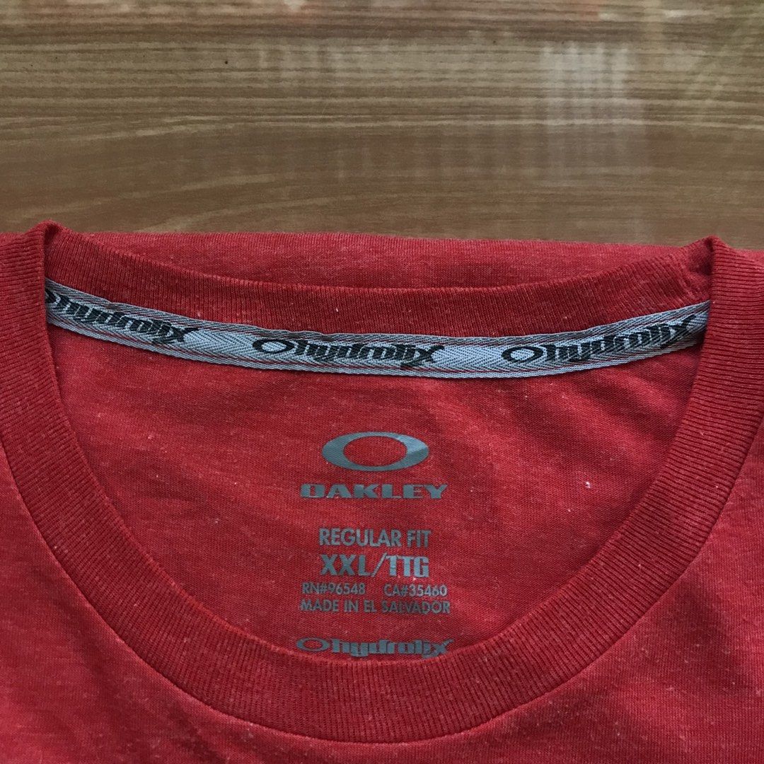 Oakley Red Shirt (Category: Tshirts & Polo Shirts ) located in Cebu City. Submitted by whytruekoy (Listing ID 1464608652, Image 2). Description: Oakley Red Shirt Authentic XL frame W / 24 L / 30 Excellent.