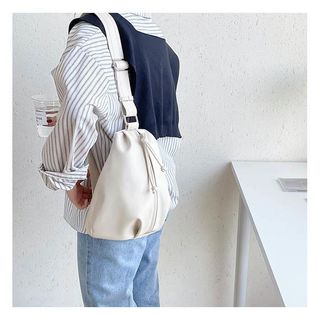 （分類：）位於 。 由 erin.why 提交（商品編號 1464739256，圖片 1）。簡介： 。