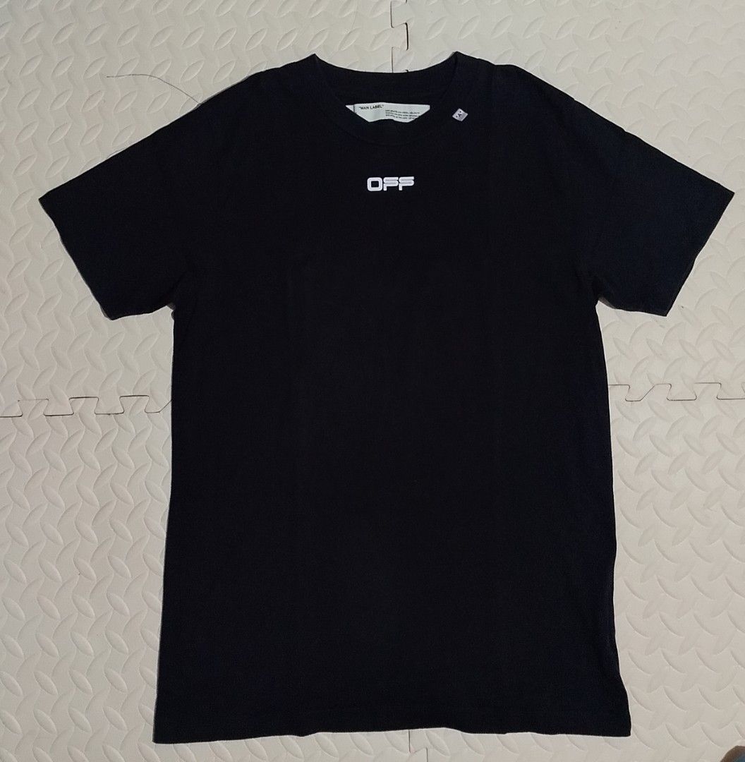Offwhite tshirt (Category: Activewear) located in Manila. Submitted by modern-market (Listing ID 1464575644, Image 1). Description: offwhite tshirt size:large W:22 L:30 excellent condition no issue.