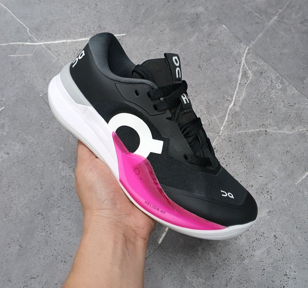 On cloud on court (Category: Sneakers) located in Manila. Submitted by jhesselabinez (Listing ID 1464571293, Image 2). Description: available size 36 37 38 39 40 41 42 43 44 45 PM FOR INTERESTED ORDER NOW SHIP NOW.