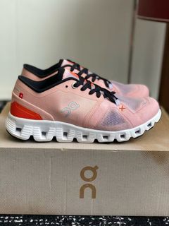 （分類：）位於 。 由 sneakerssssssssssss 提交（商品編號 1464579852，圖片 1）。簡介： 。