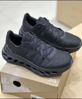 (Category: ) located in . Submitted by pickplanet_sneaker_shirt (Listing ID 1464756194, Image 1). Description: .