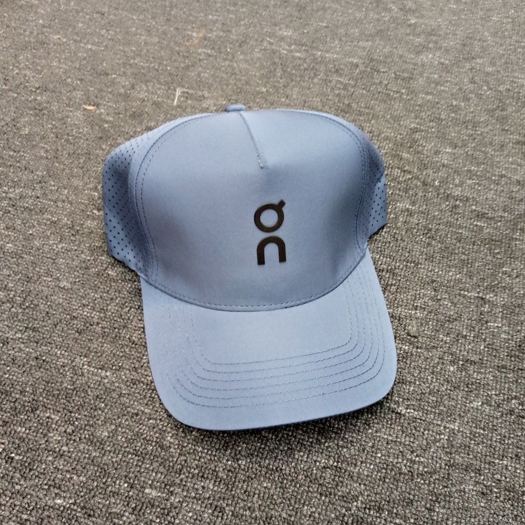 On Running Cap Blue Perforated Breathable (Category: Caps & Hats) located in Manila. Submitted by pablopresk0. (Listing ID 1464661533, Image 1). Description: - Blue On Running cap - Perforated sides for enhanced breathability - Adjustable strap at the back for a custom fit - Simple and clean design - Ideal for running or everyday wear back Manila location📍 Excellent condition✅ Pm if interested📩 .